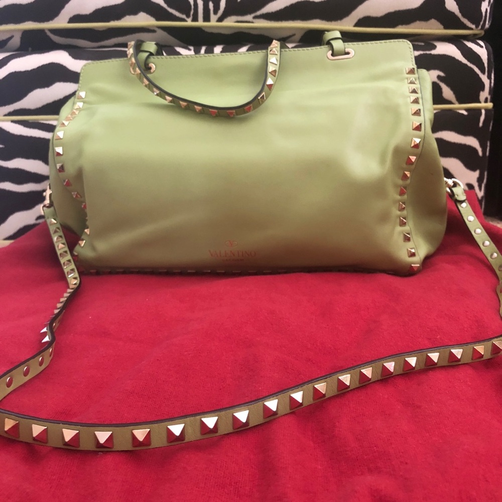 Valentino Rockstud ❌SOLD❌ - Picture 2 of 8